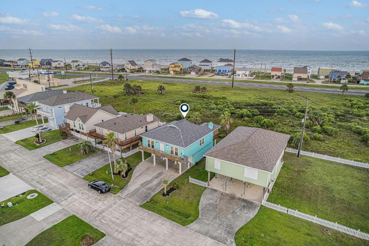 Smiles In Isla Del Sol Villa Galveston Exterior photo