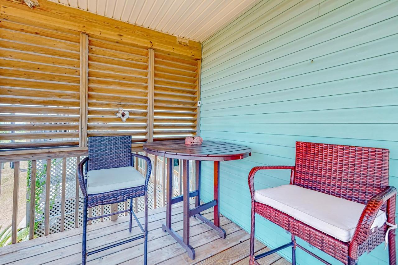 Smiles In Isla Del Sol Villa Galveston Exterior photo